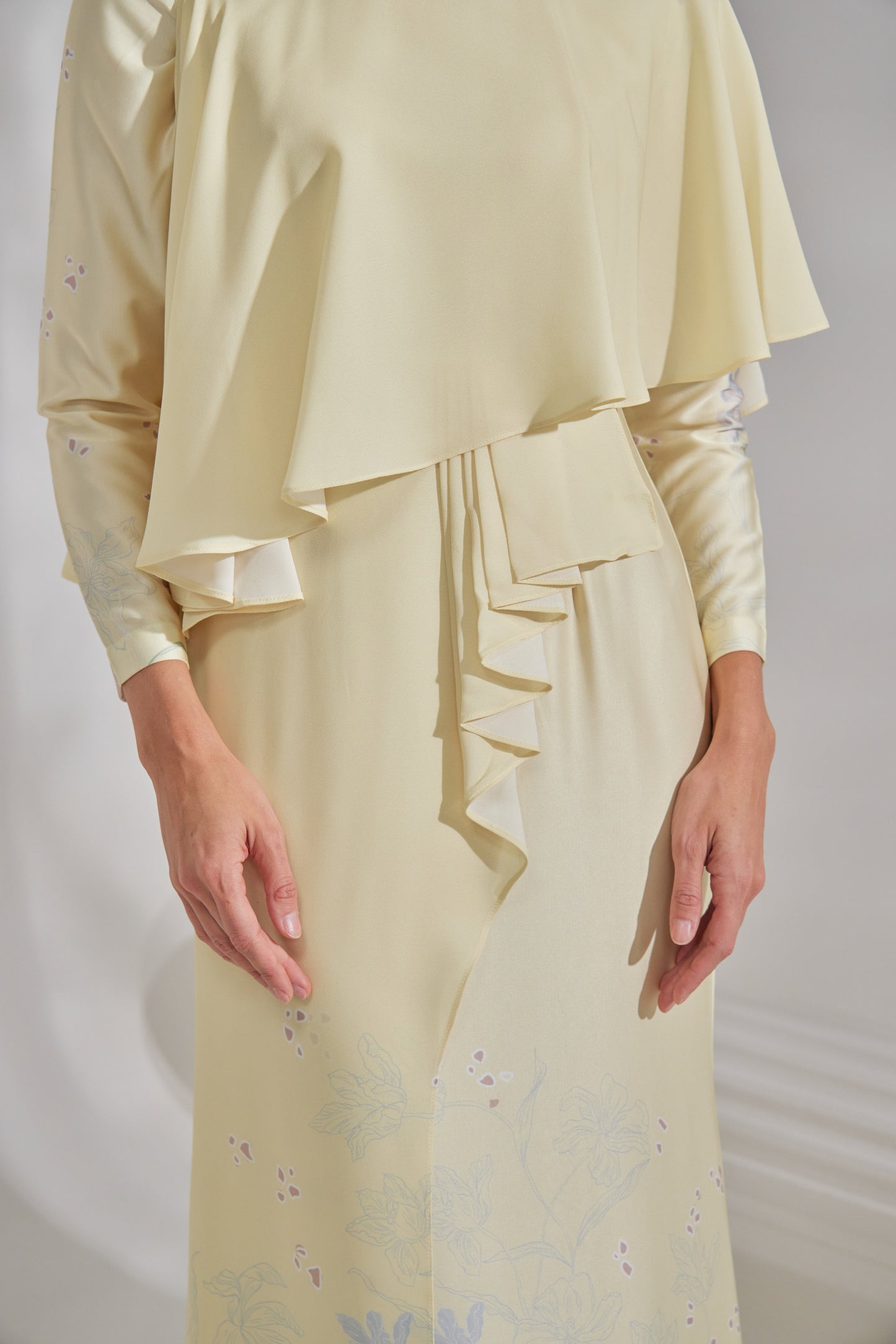 Evelyn Dress in Soft Yellow