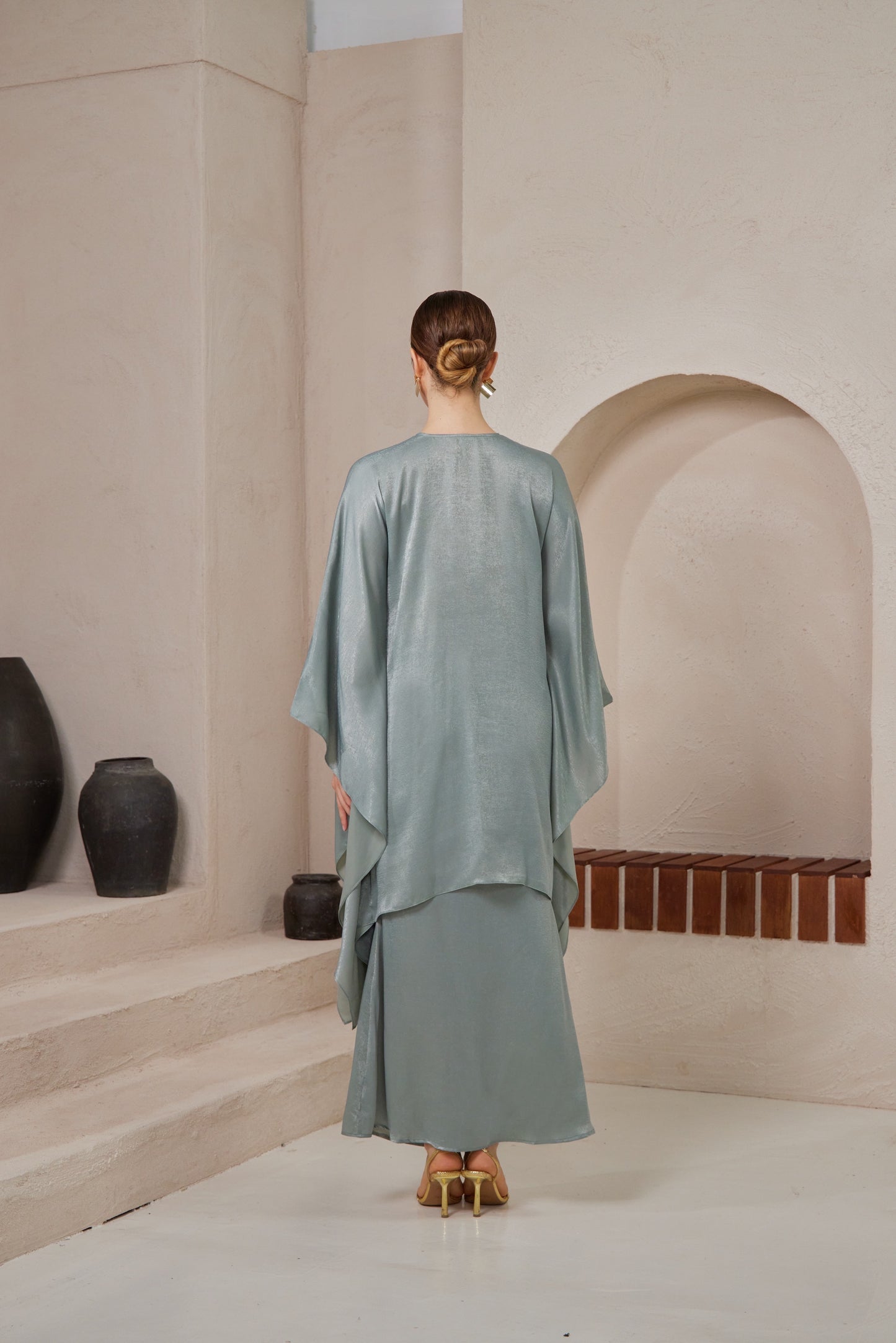 Laura Kurung in Diamond Green