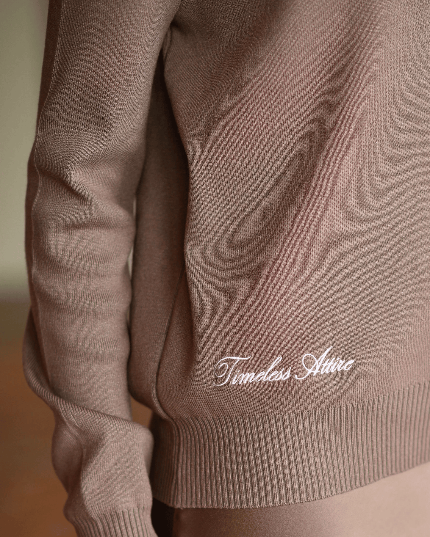 Elle Basic Top in Cocoa