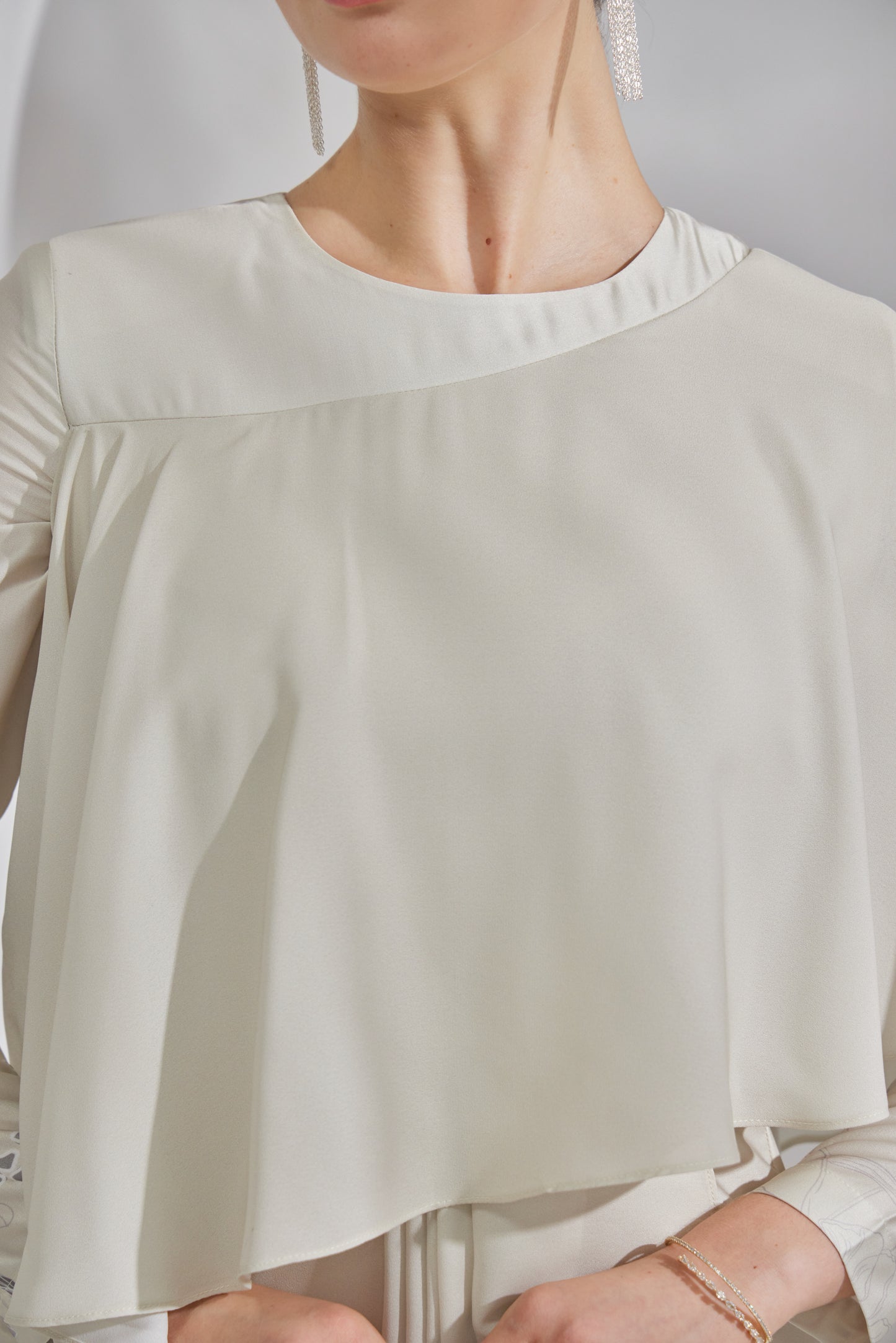 Evelyn Dress in Ivory