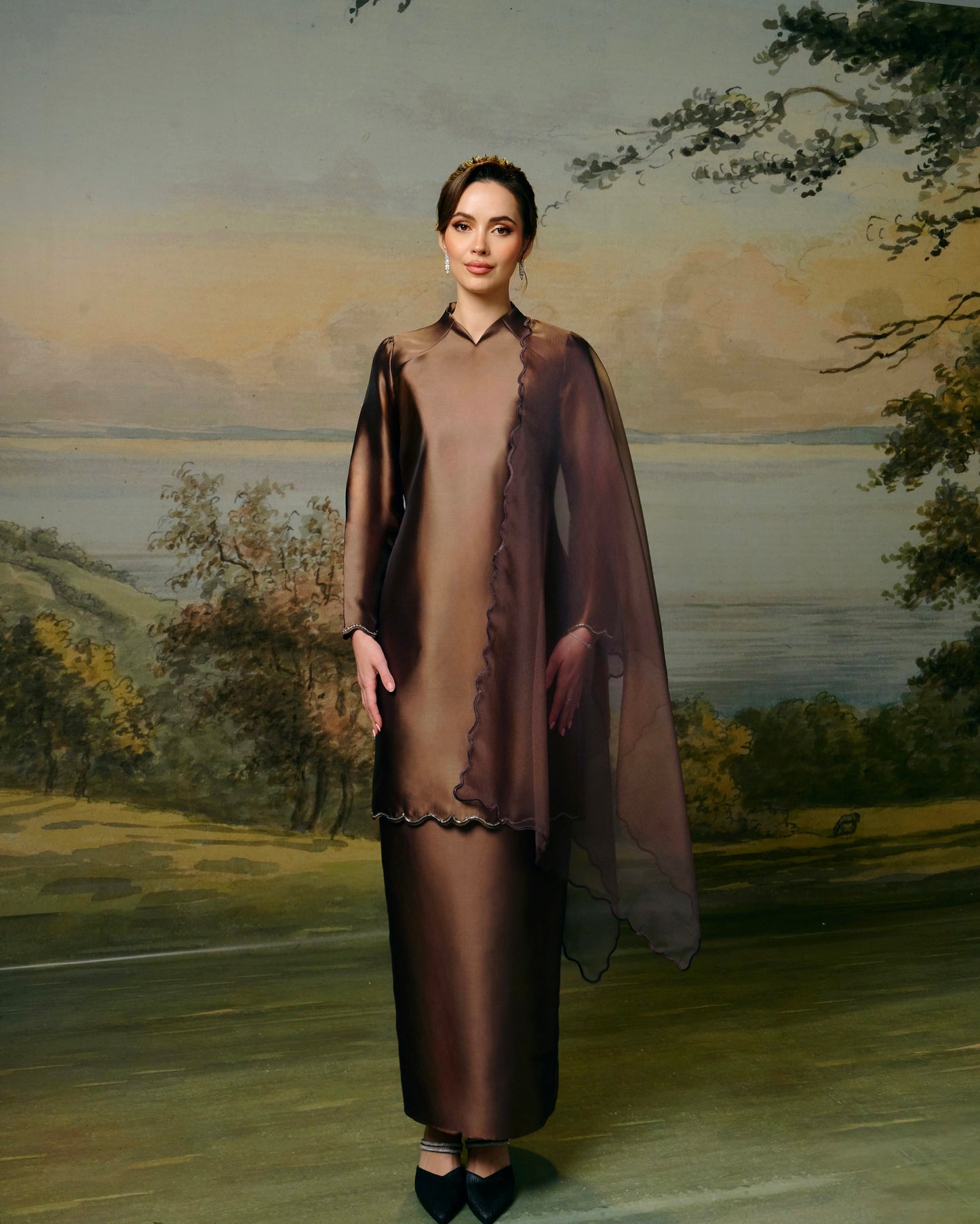 Isabelle in Dark Brown