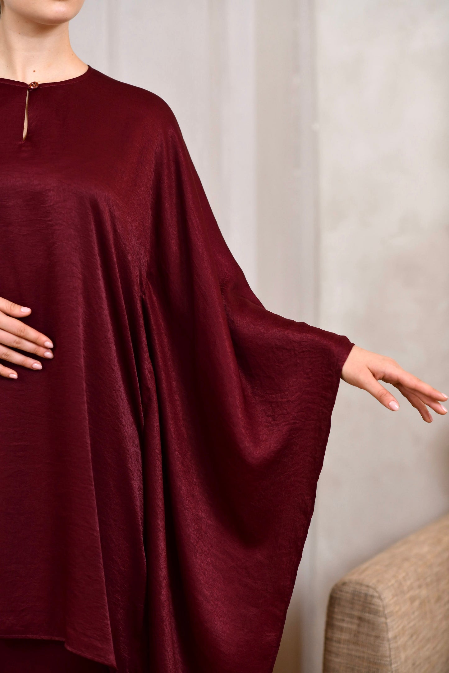 Laura Kurung in Ruby