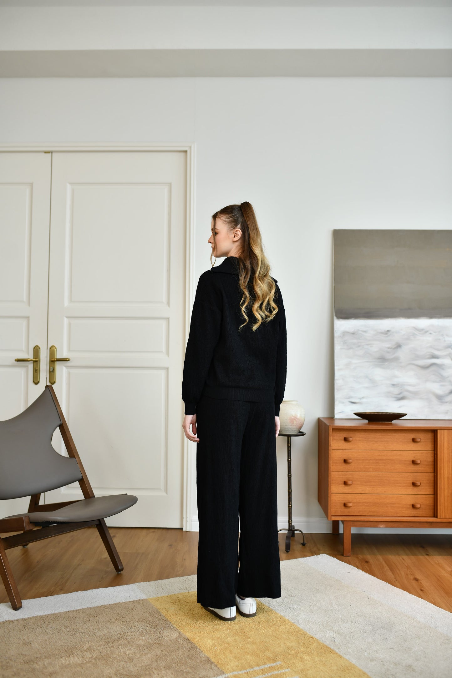 The Layover Set in Black