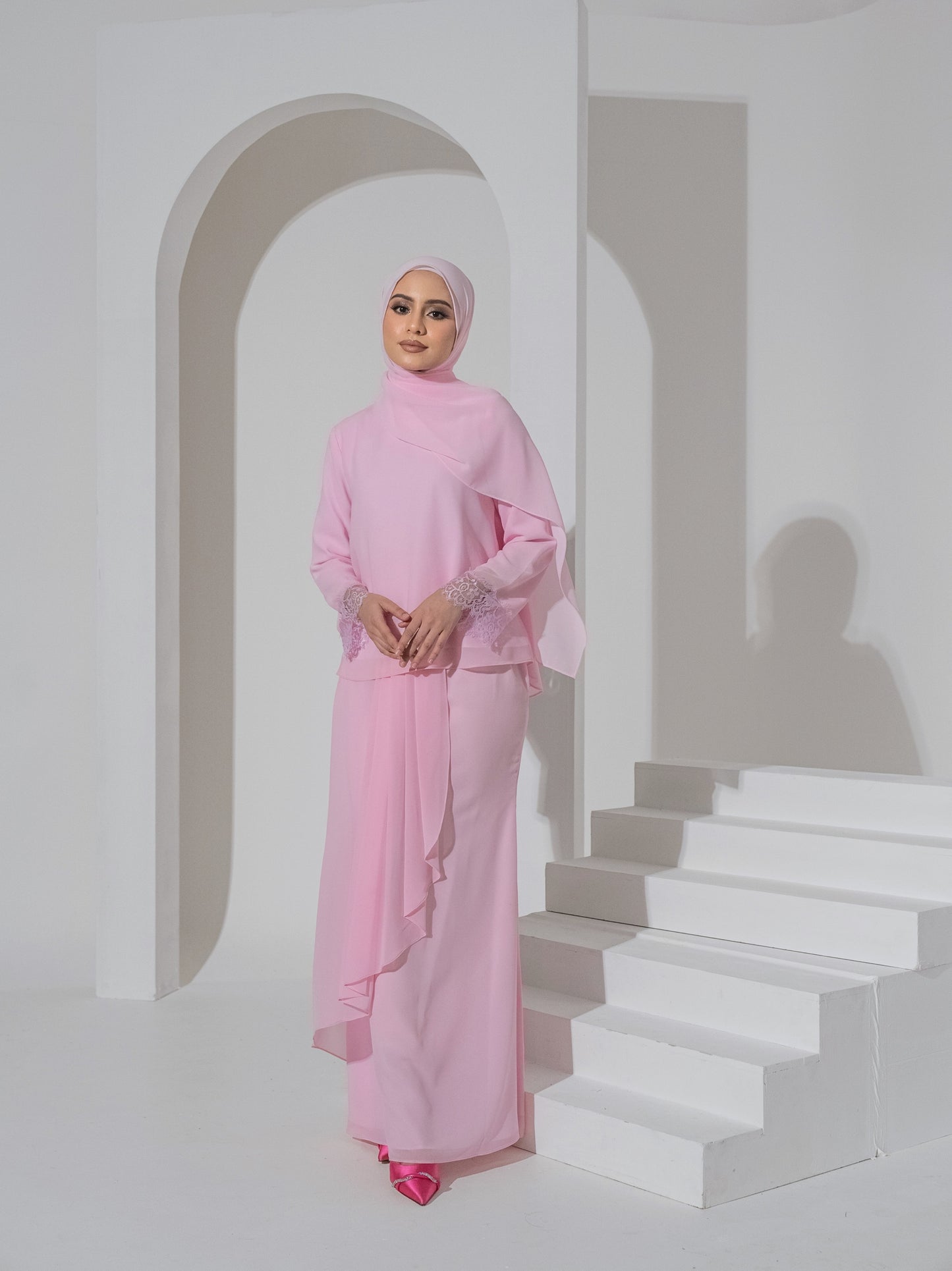 Alea in Baby Pink
