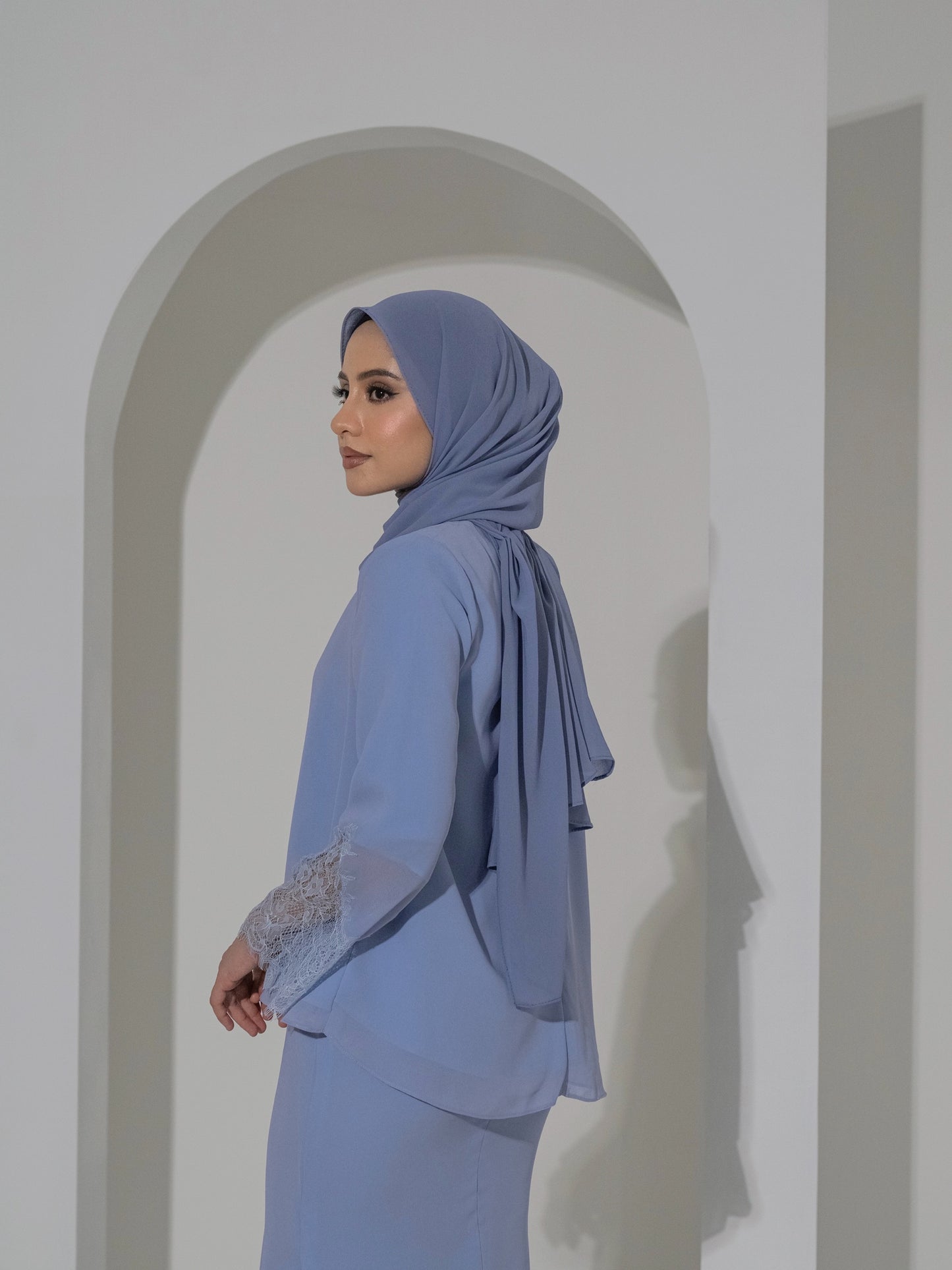Alea in Lavender Blue