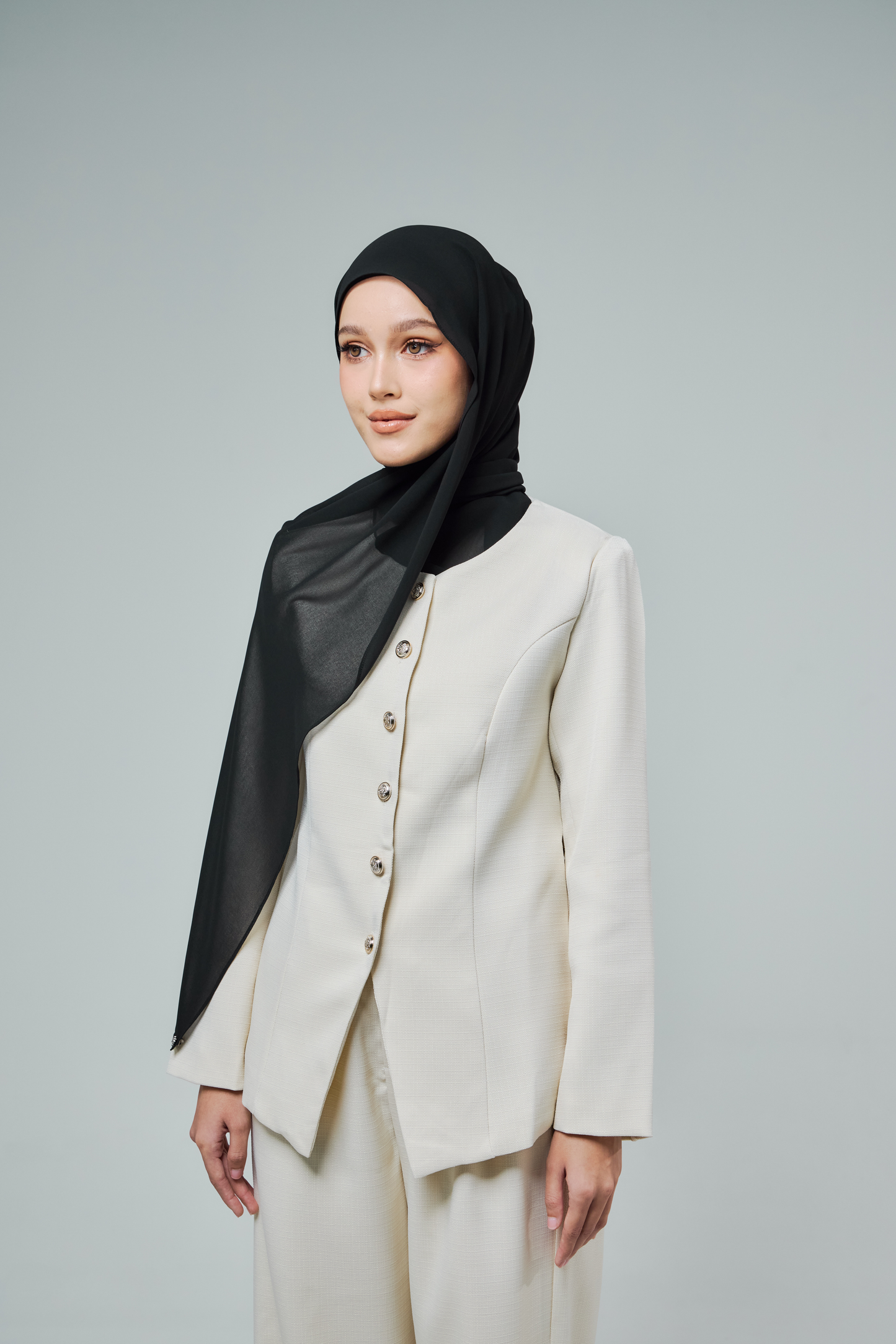 Chiffon Aire in Black