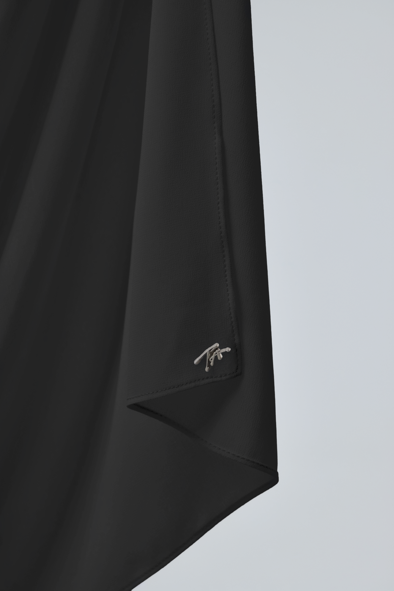 Chiffon Aire in Black