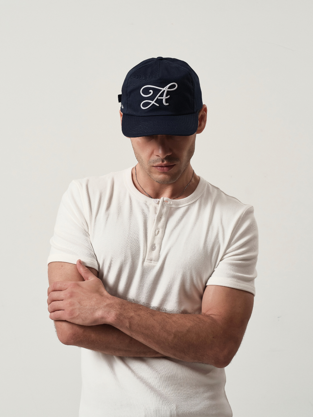 Signature Cap in Navy Blue
