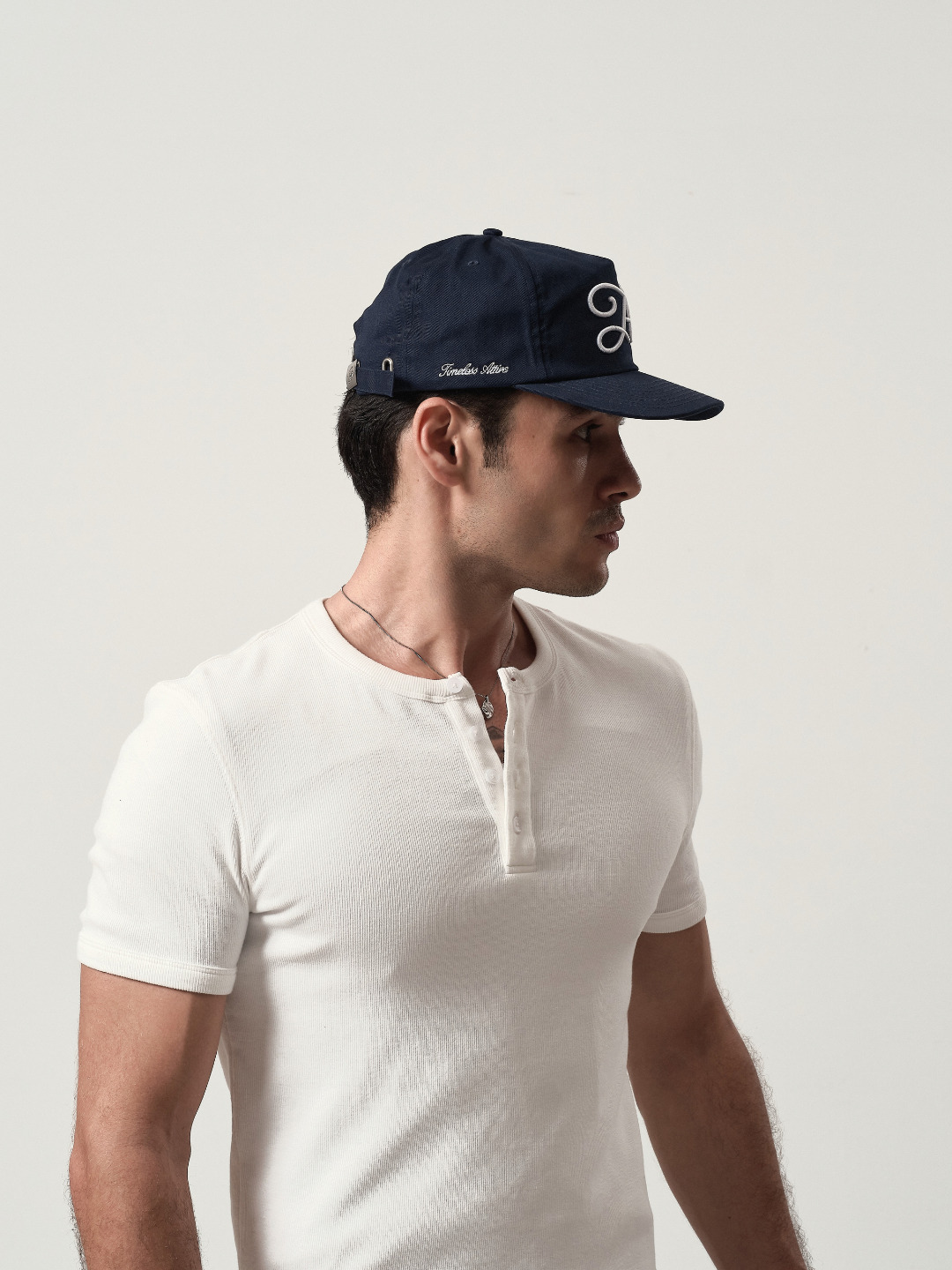 Signature Cap in Navy Blue