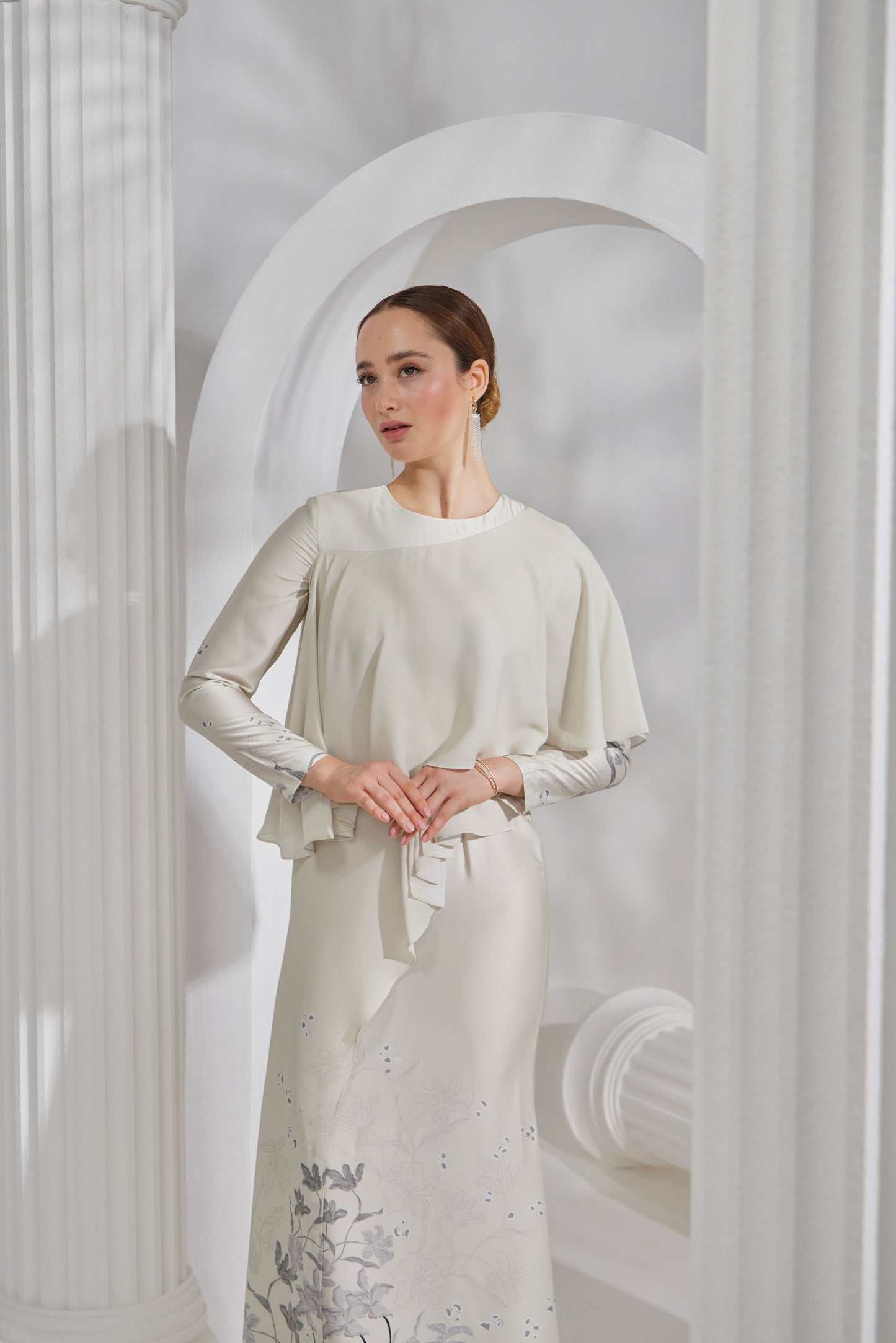 Evelyn Dress in Ivory