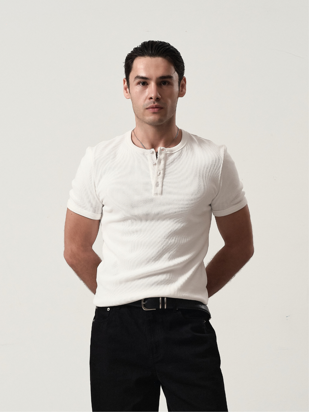 Fitted Henley Tee in White