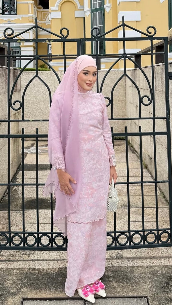 @_alyakhairinaaa outfit