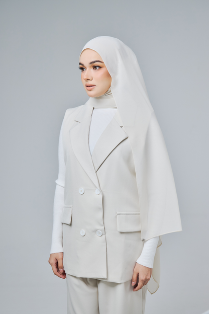 Chiffon Aire in Oat Milk