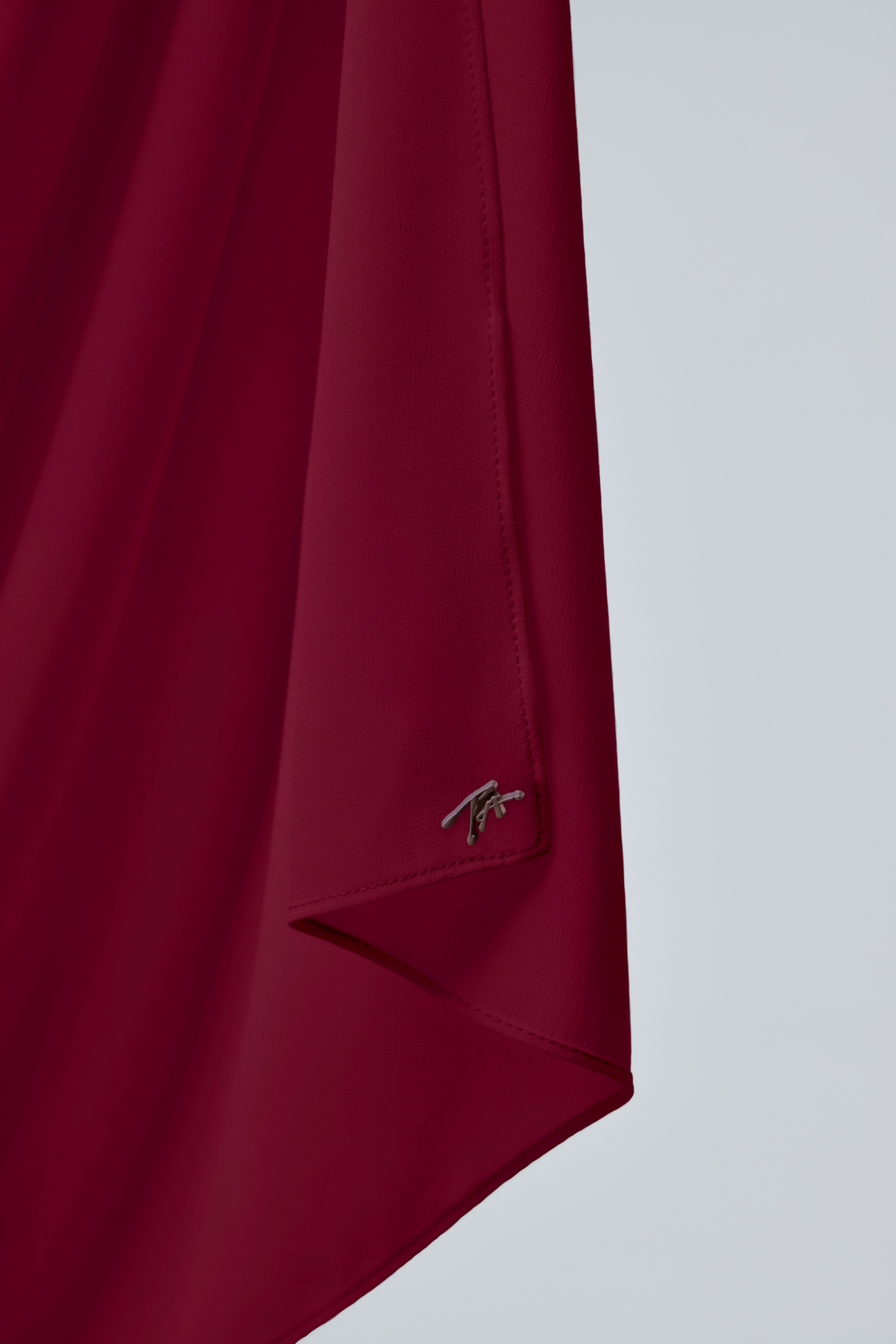 Chiffon Aire in Wine