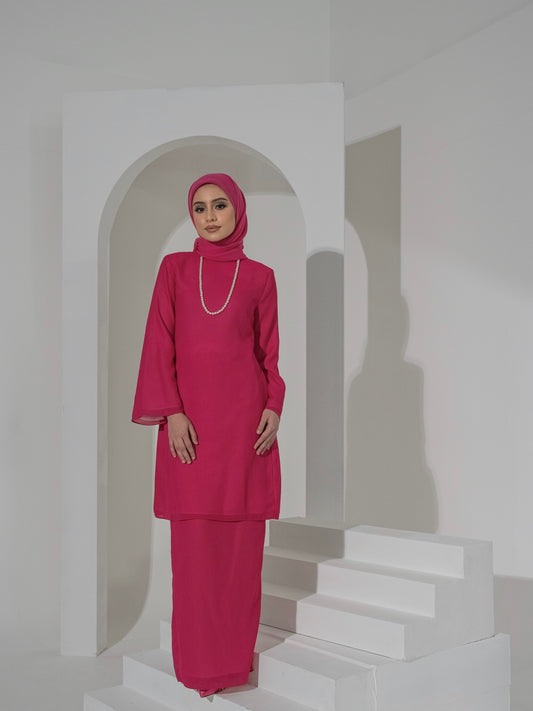 Kelasik in Fuchsia Pink