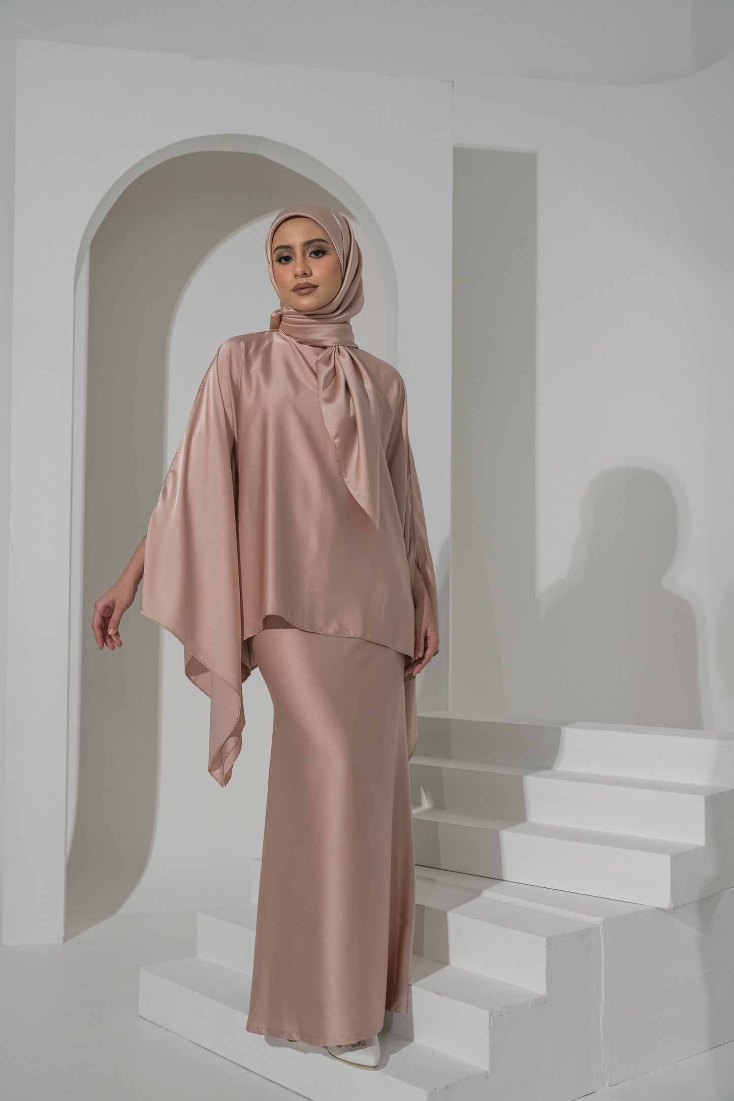 Luna in Rose Gold